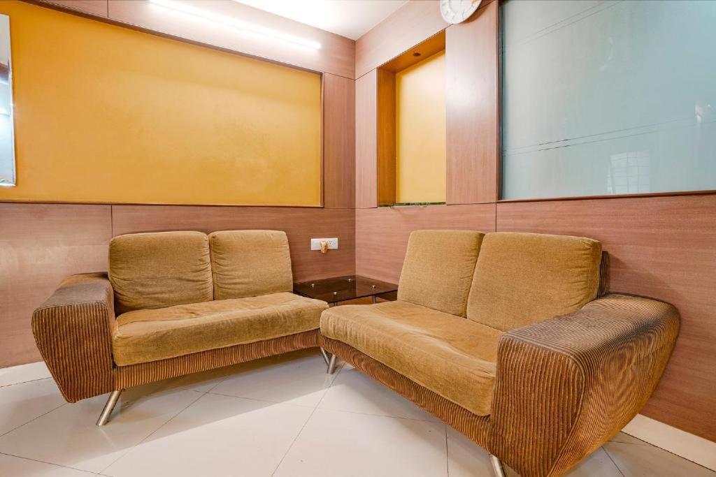 Gandharva Residency Swargate Hotel Pune Exterior photo