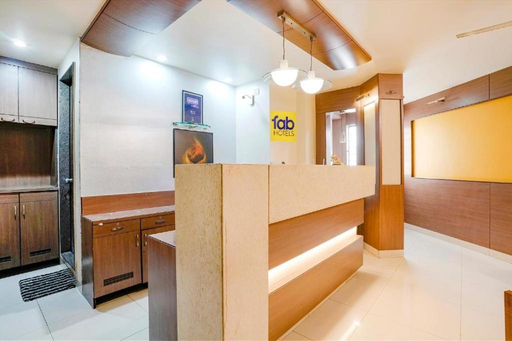 Gandharva Residency Swargate Hotel Pune Exterior photo